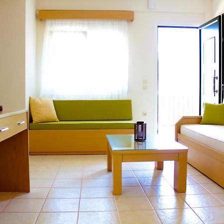 Olive Tree Apartments Fourka Chambre photo