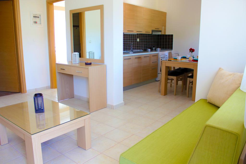 Olive Tree Apartments Fourka Chambre photo