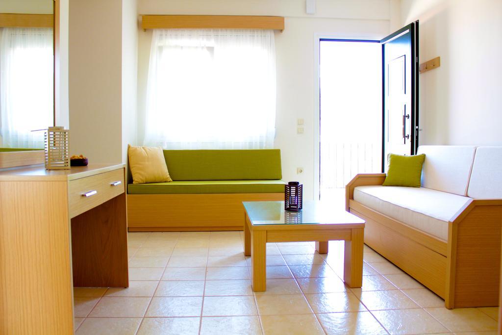 Olive Tree Apartments Fourka Chambre photo