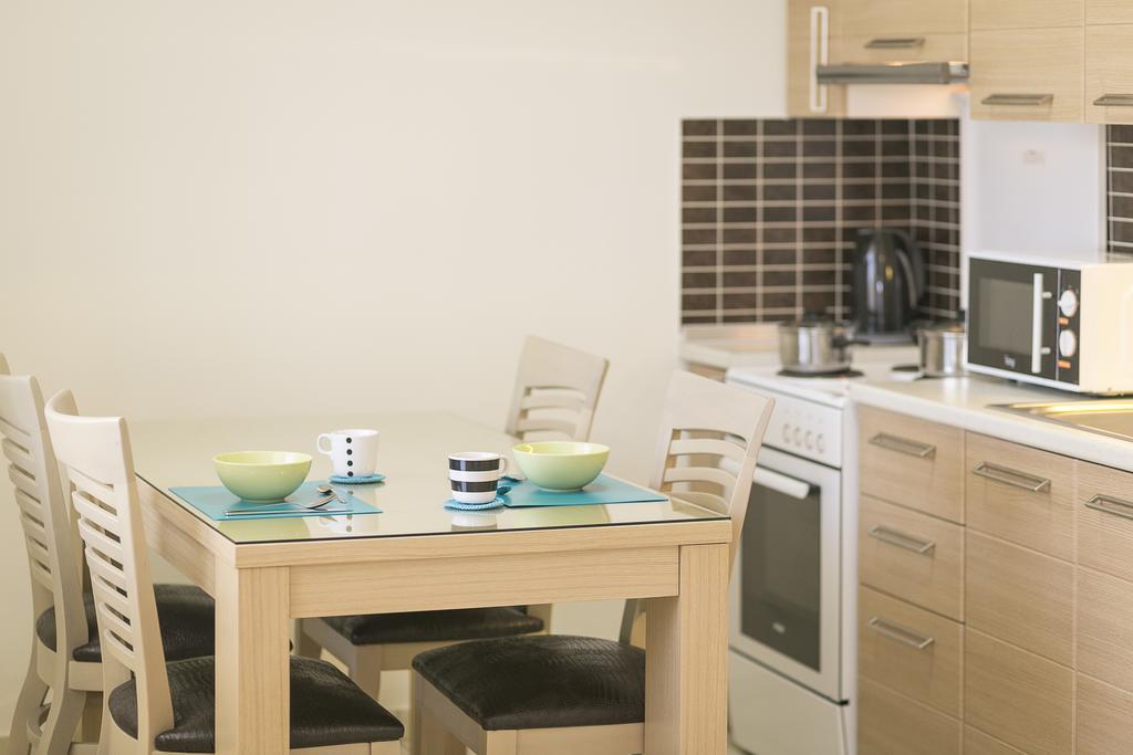 Olive Tree Apartments Fourka Extérieur photo