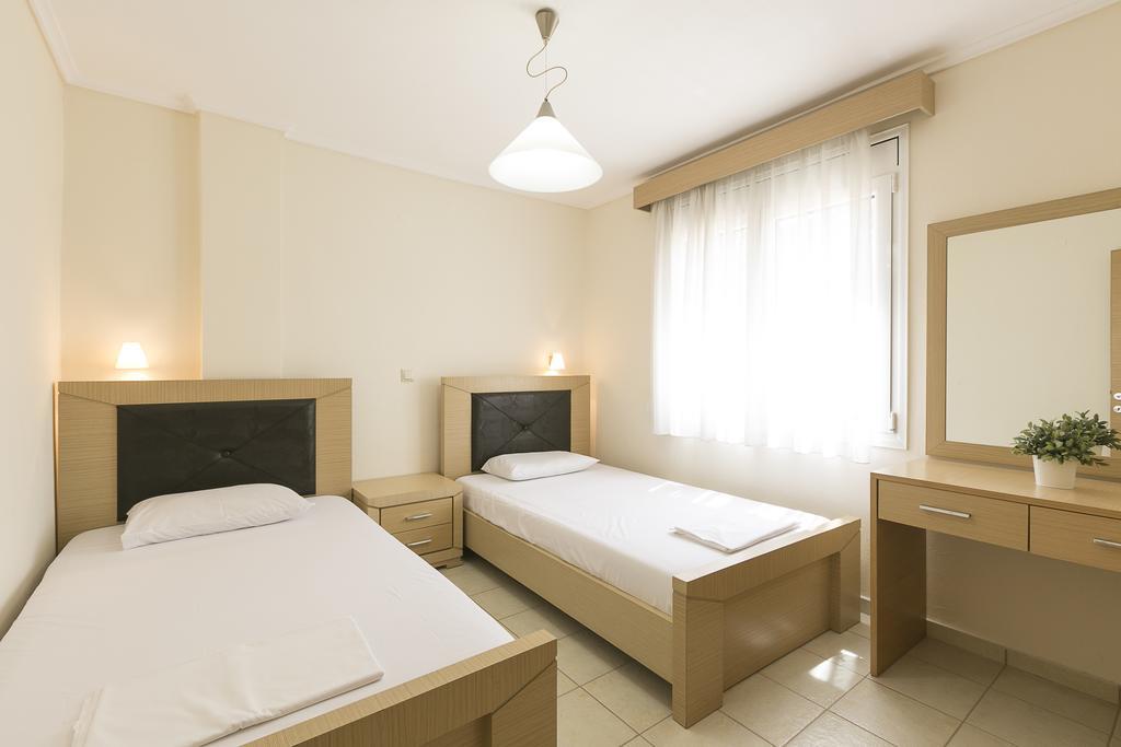 Olive Tree Apartments Fourka Extérieur photo