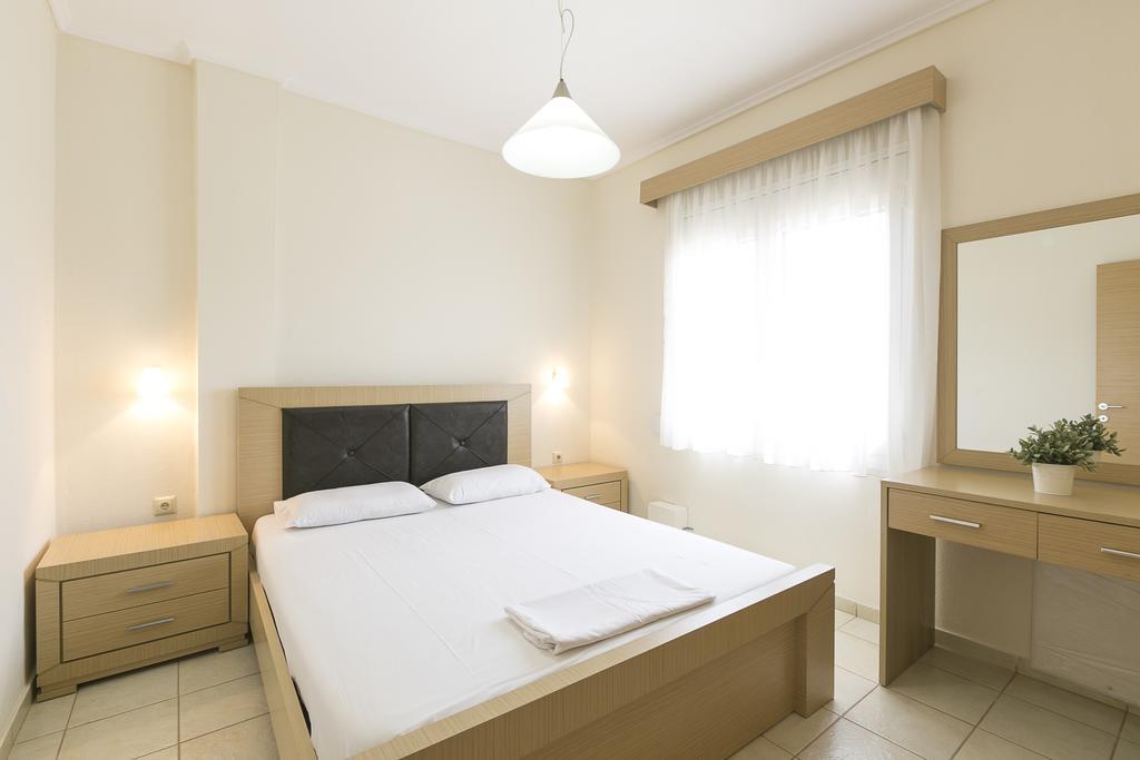 Olive Tree Apartments Fourka Extérieur photo