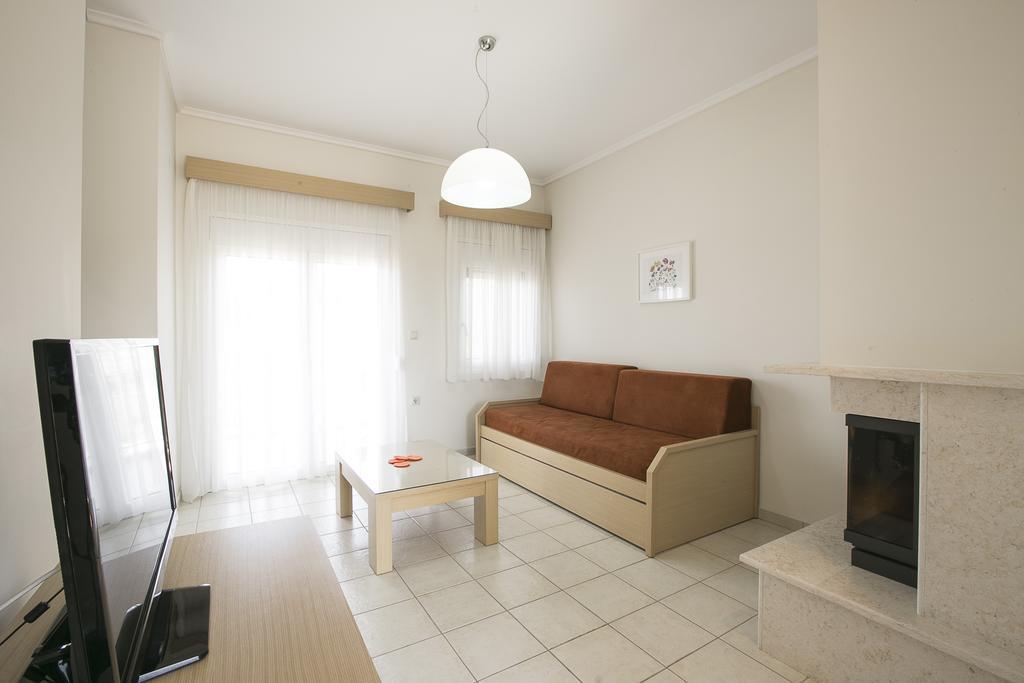 Olive Tree Apartments Fourka Extérieur photo